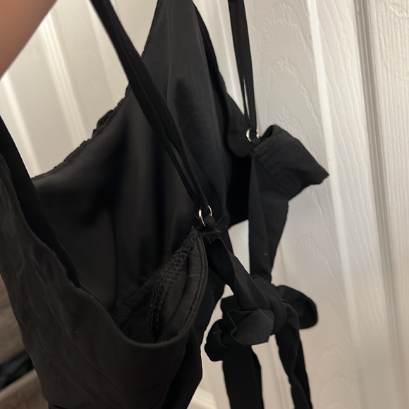 ruffle front tied back cami top - Picture 3 of 3